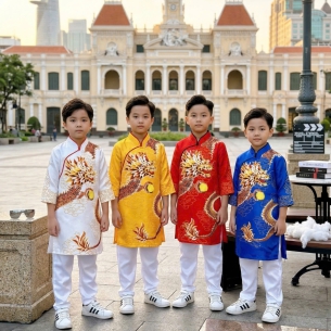 ÁO DÀI CÁCH TÂN BÉ TRAI HỌA TIẾT RỒNG NGỌC