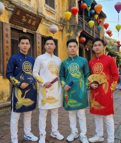 ÁO DÀI NAM VẢI GẤM