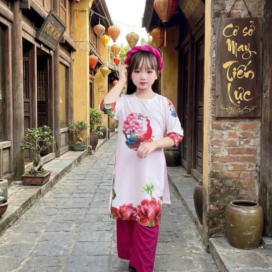 ÁO DÀI BÉ GÁI HOA CẨM THẠCH