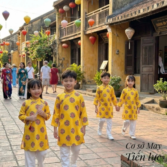 ÁO DÀI GẤM THÁI TUẤN